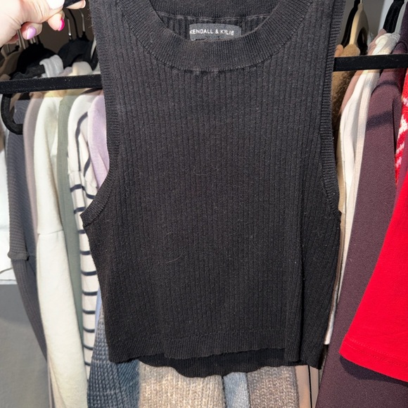 Kendall & Kylie Tops - Kendall & Kylie Black Ribbed Sleeveless Crop Top